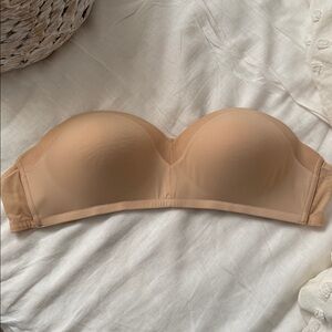 Lively Strapless 38DD Bra